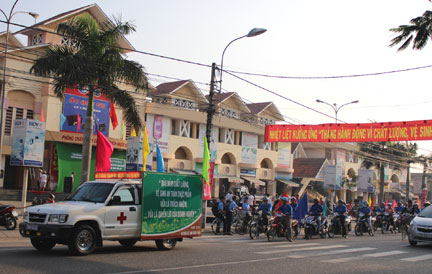 tuyen-thong140416.jpg